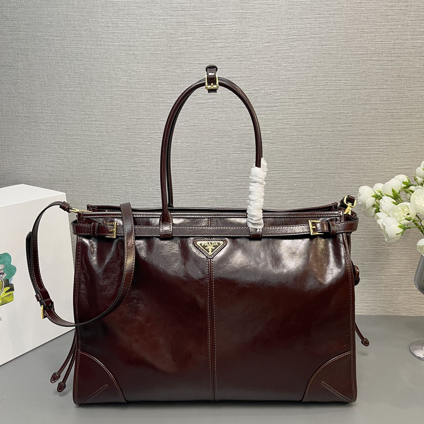 Pra*a top handle bags